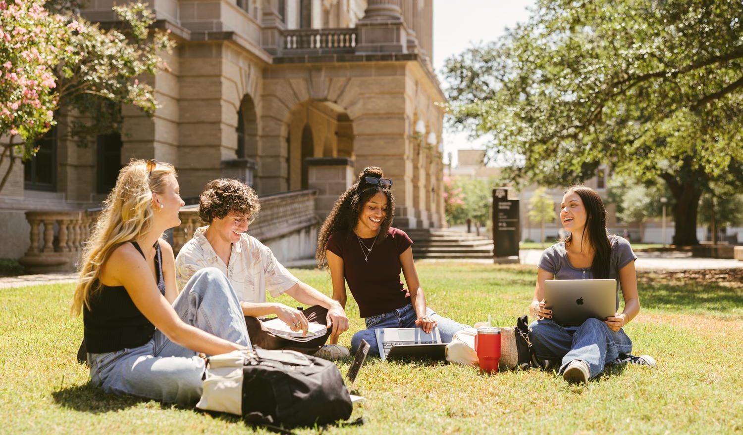 When to Start Your Search for Housing as an A&M Student article image