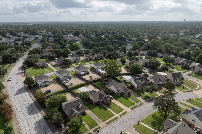 Birdseye view of South Knoll in College Station.