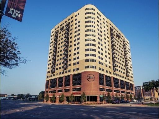 Exterior of Rise Northgate student apartments near Texas A&M.