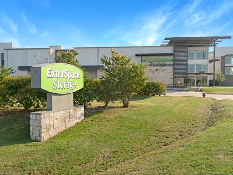 Street-view of Extra Space Storage in College Station.
